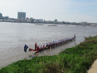 6737 - the Phnom Penh Water Festival(day 2)